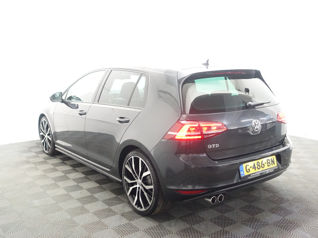 
Volkswagen Golf 2.0 TDI GTD Performance- Xenon Led, Navi, Stoelverwarming, Driving selection, Adap Cruise vol									