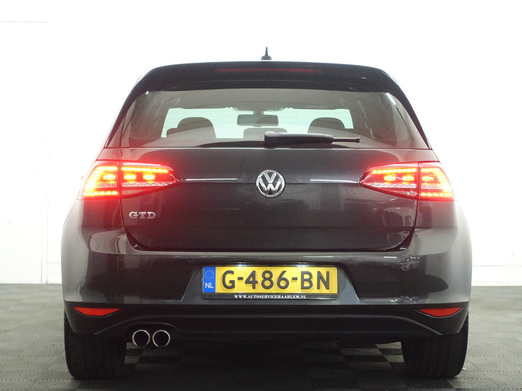 
Volkswagen Golf 2.0 TDI GTD Performance- Xenon Led, Navi, Stoelverwarming, Driving selection, Adap Cruise vol									
