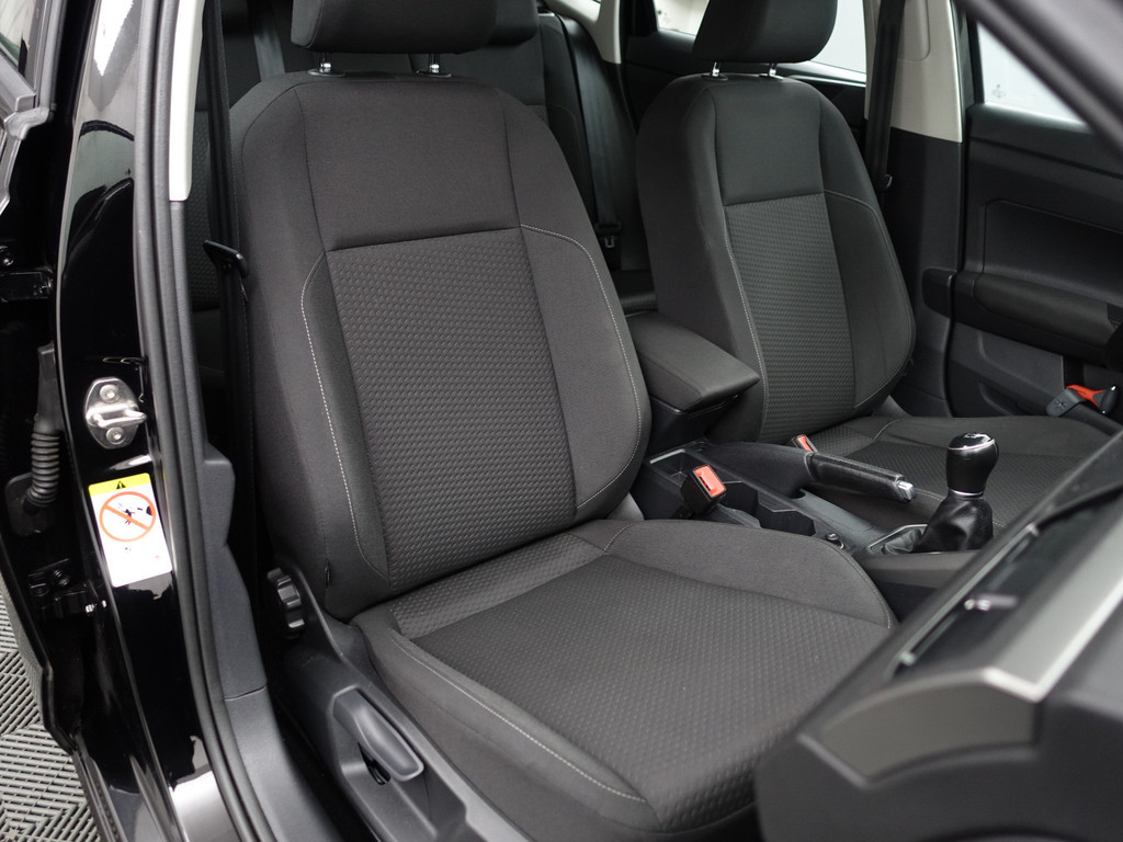 
Volkswagen Polo 1.0 TSI R Line+ Carplay, Camera, Park Assist, Ada Cruise, Led, Clima, Sport Interieur vol									