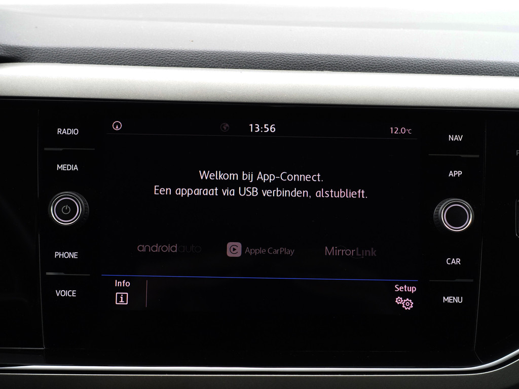 
Volkswagen Polo 1.0 TSI R Line+ Carplay, Camera, Park Assist, Ada Cruise, Led, Clima, Sport Interieur vol									