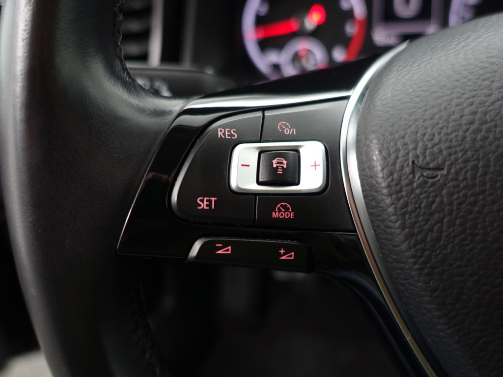 
Volkswagen Polo 1.0 TSI R Line+ Carplay, Camera, Park Assist, Ada Cruise, Led, Clima, Sport Interieur vol									