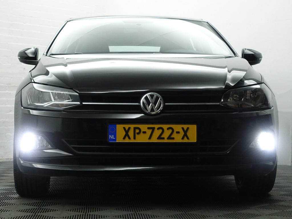 
Volkswagen Polo 1.0 TSI R Line+ Carplay, Camera, Park Assist, Ada Cruise, Led, Clima, Sport Interieur vol									