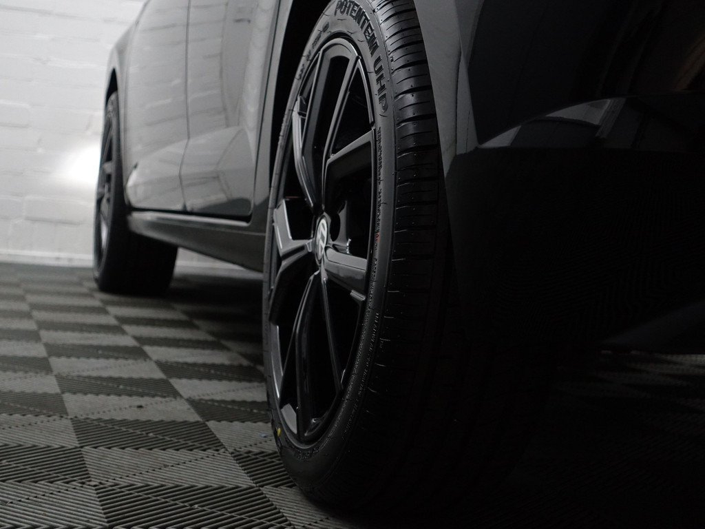 
Volkswagen Polo 1.0 TSI R Line+ Carplay, Camera, Park Assist, Ada Cruise, Led, Clima, Sport Interieur vol									