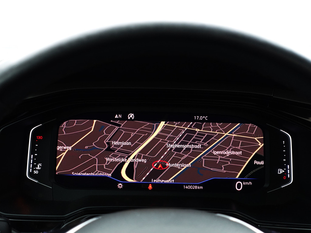 
Volkswagen Polo 1.6 TDI R Line- Panodak, Xenon Led, Carplay, Park Assist, Park Pilot, Beats Audio, Virtual Cockpit vol									