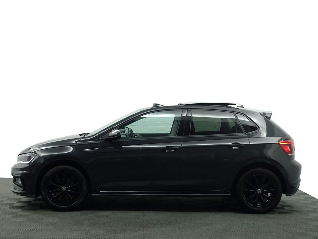 
Volkswagen Polo 1.6 TDI R Line- Panodak, Xenon Led, Carplay, Park Assist, Park Pilot, Beats Audio, Virtual Cockpit vol									