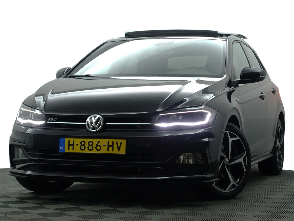 
Volkswagen Polo 1.0 TSI R Line Aut- Panodak, Xenon Led, CarPlay, Dynamic Select, Keyless, Virtual Cockpit, Ada Cruise vol									