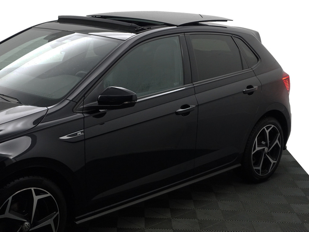 
Volkswagen Polo 1.0 TSI R Line Aut- Panodak, Xenon Led, CarPlay, Dynamic Select, Keyless, Virtual Cockpit, Ada Cruise vol									