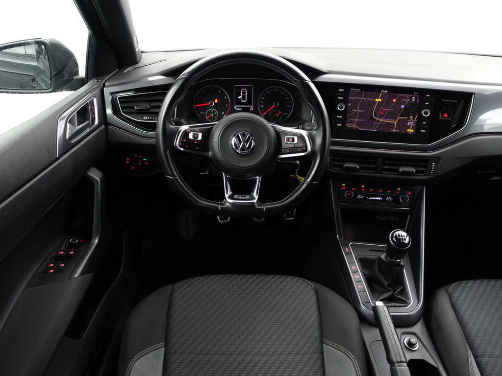 
Volkswagen Polo 1.0 TSI R Line+ Panoramadak, Xenon Led, Dynamic Select, Ada Cruise, Park Assist, Park Pilot vol									