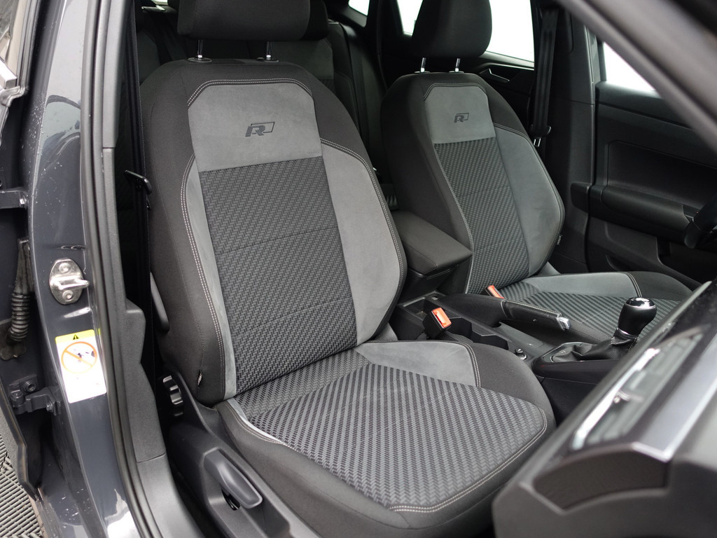 
Volkswagen Polo 1.0 TSI R Line+ Panoramadak, Xenon Led, Dynamic Select, Ada Cruise, Park Assist, Park Pilot vol									