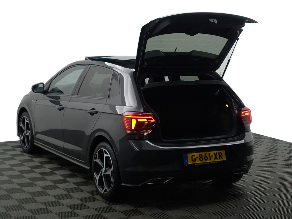 
Volkswagen Polo 1.0 TSI R Line+ Panoramadak, Xenon Led, Dynamic Select, Ada Cruise, Park Assist, Park Pilot vol									