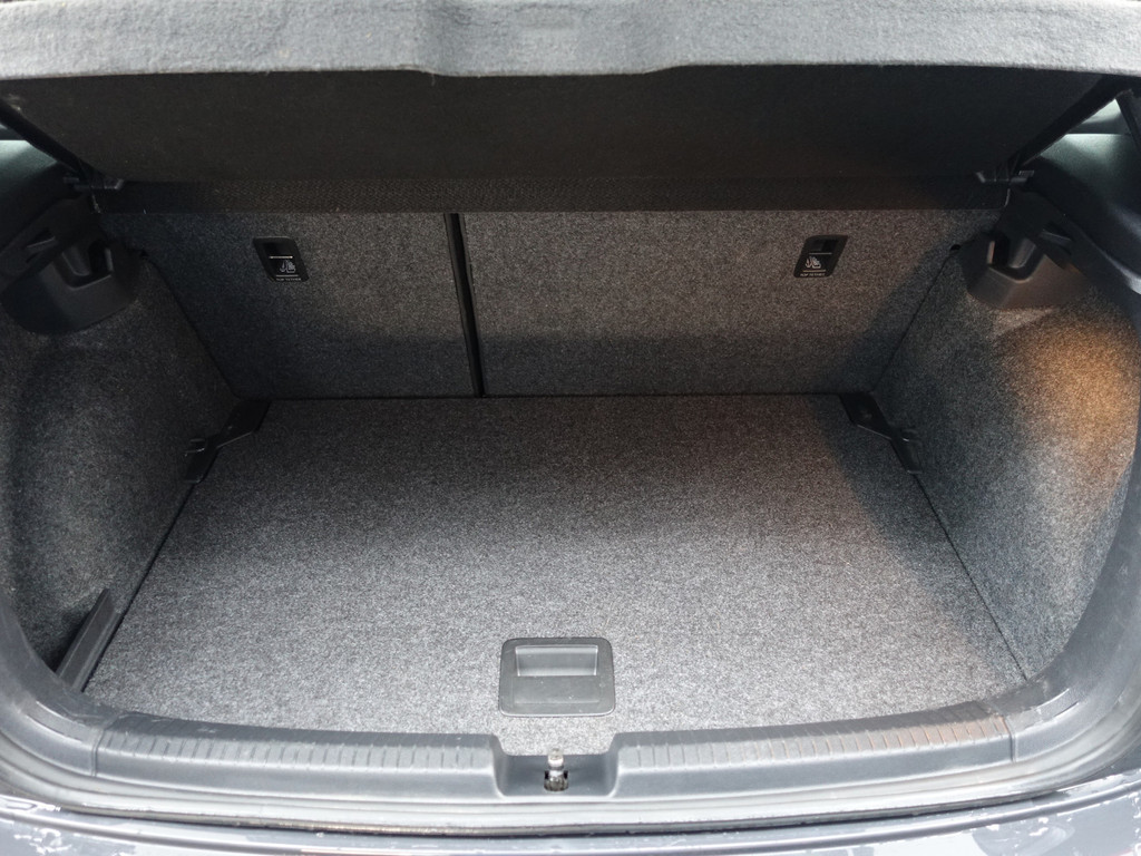 
Volkswagen Polo 1.0 TSI R Line+ Panoramadak, Xenon Led, Dynamic Select, Ada Cruise, Park Assist, Park Pilot vol									