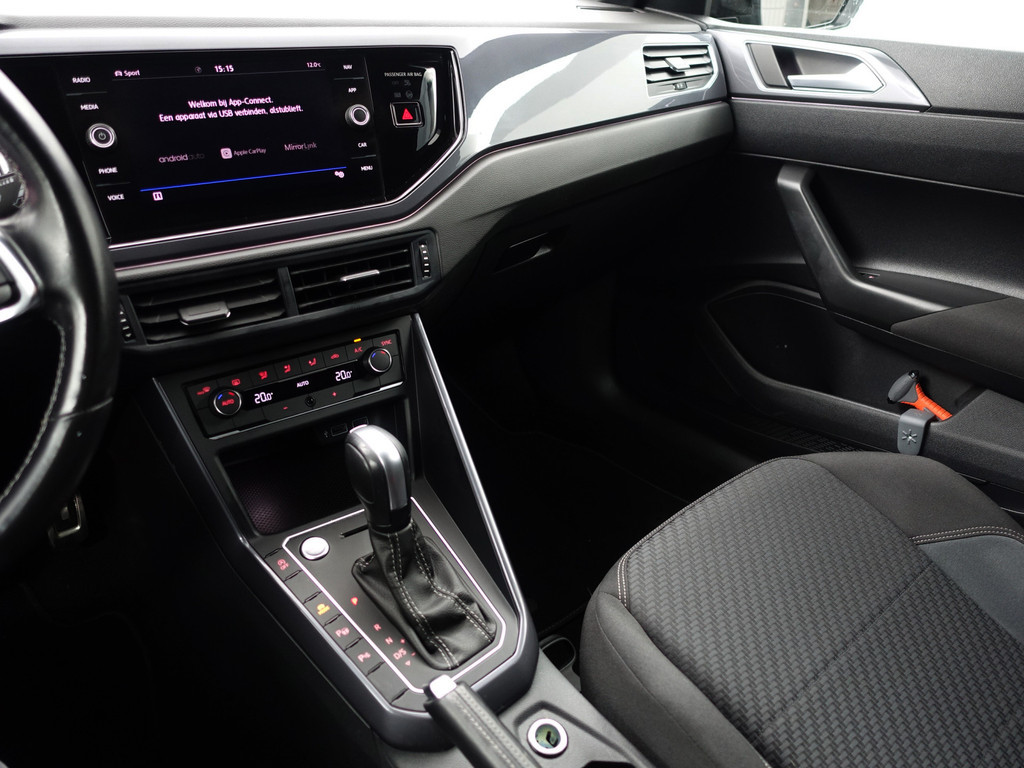 
								Volkswagen Polo 1.0 TSI R Line Aut- Panoramadak, CarPlay, Xenon Led, Keyless, Dynamic Select, Virtual Cockpit vol									