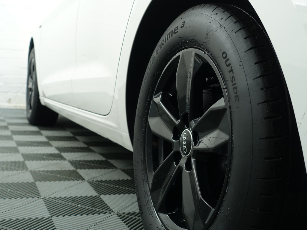 
Audi A1 Sportback 25 TFSI S-Line Two Tone, Virtual Cockpit, Navi, Clima, Lane Assist vol									