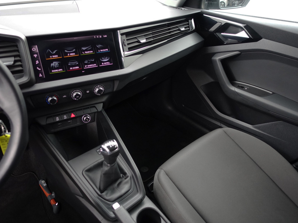 
Audi A1 Sportback 25 TFSI S line Black optic- CarPlay, Lane Assist, Led, Virtual Cockpit, Cruise, Clima vol									