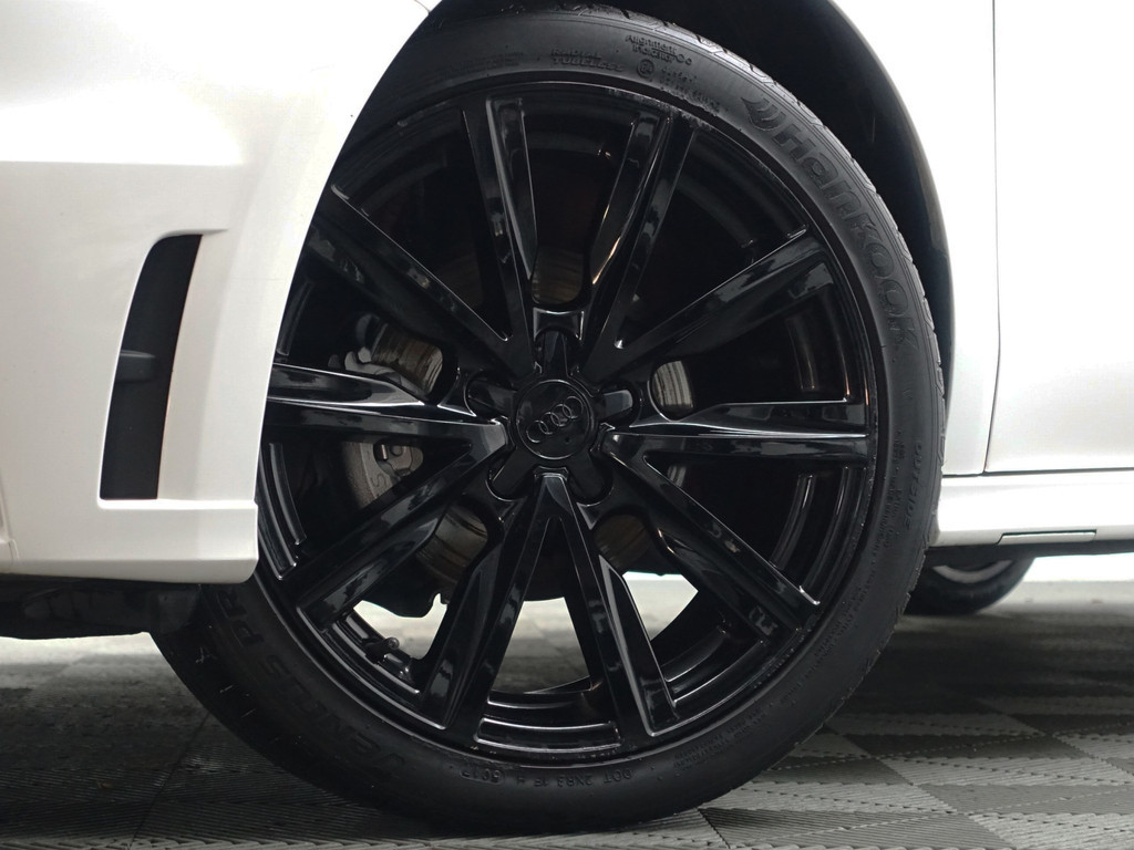 
Audi A1 Sportback 1.2 TFSI S Line- Two Tone, Navi, Clima, Cruise, Led, Bluetooth Audio vol									