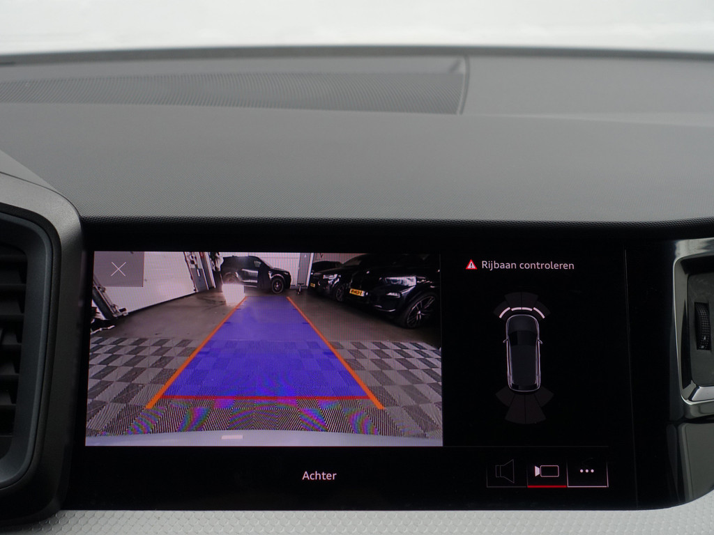 
Audi A1 Sportback 35 TFSI 150pk S edition Aut- Two Tone, Sonos Audio, Carplay, Stoelverwarming, Virtual Cockpit, Ada Cruise vol									