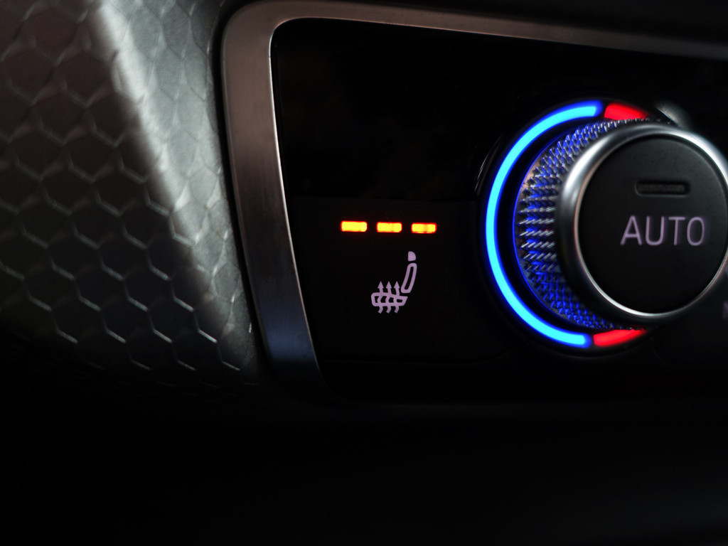 
Audi A1 Sportback 35 TFSI 150pk S edition Aut- Two Tone, Sonos Audio, Carplay, Stoelverwarming, Virtual Cockpit, Ada Cruise vol									