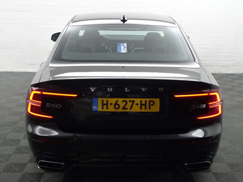 
Volvo S60 2.0 T4 191pk R-Design Polestar Aut- Memory Seats, Xenon Led, Blis, Lane Assist, Sport Interieur vol									