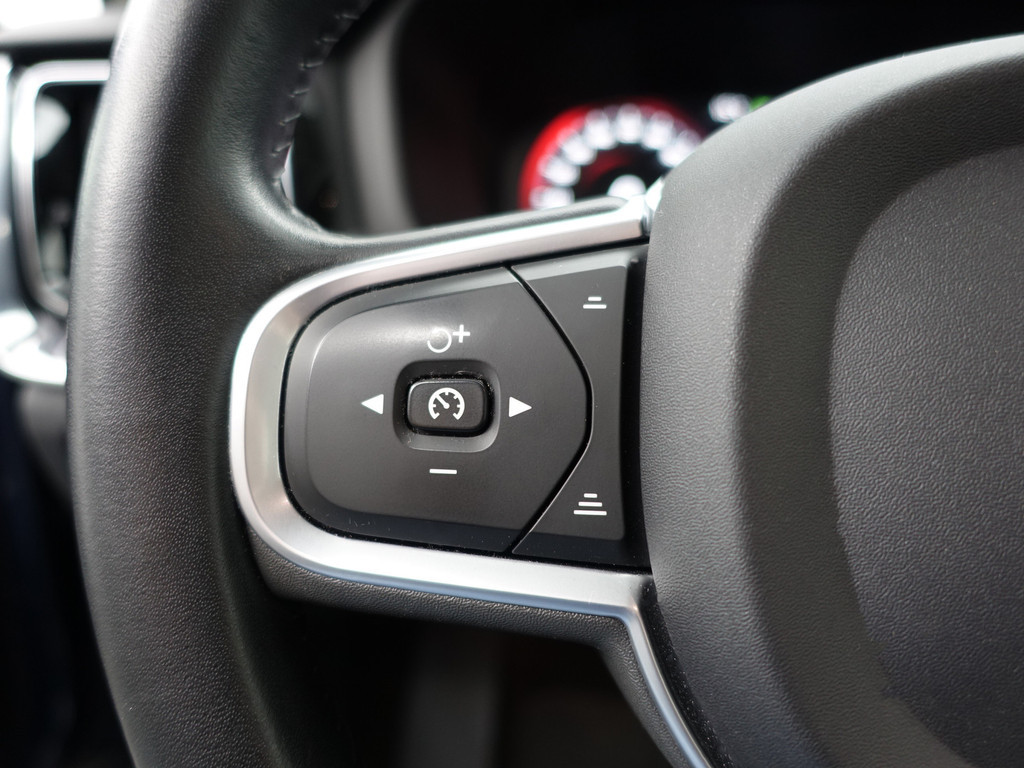 
								Volvo V60 2.0 T5 Inscription Aut- Harman Kardon, Xenon Led, Leder Interieur, Lane Assist vol									