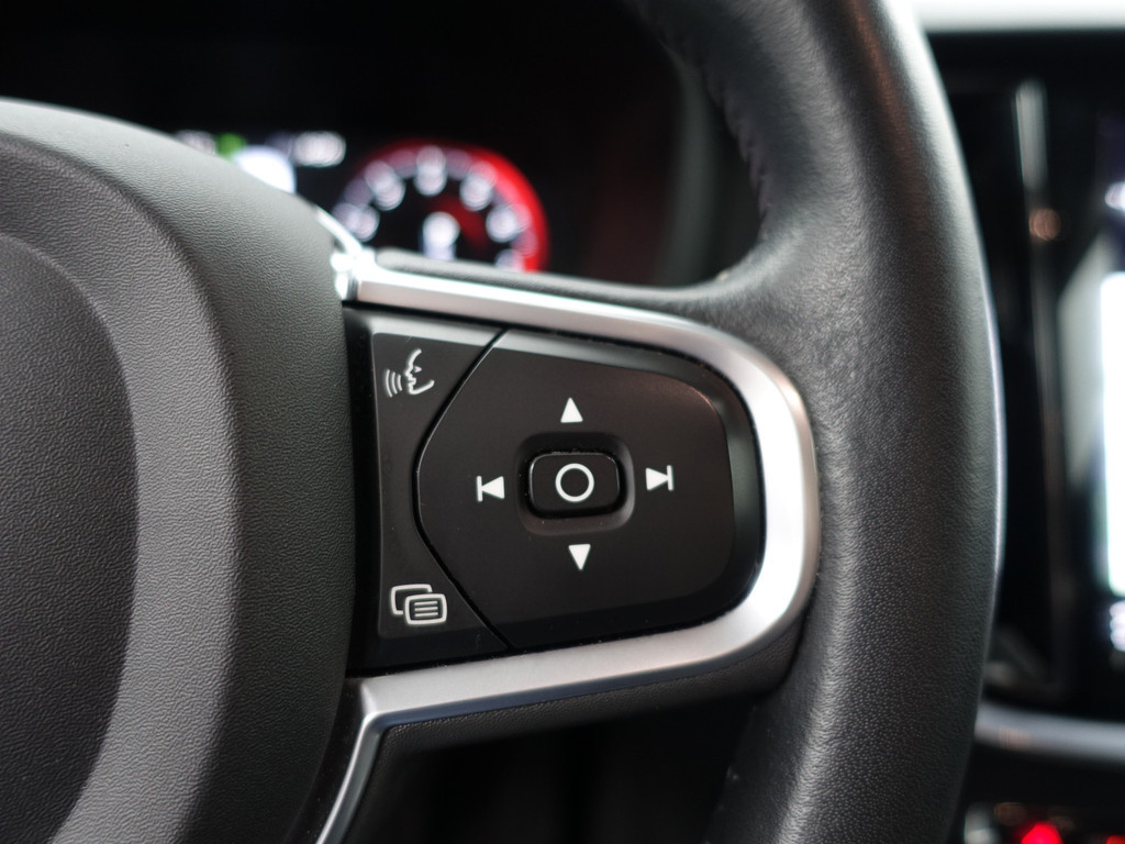 
								Volvo V60 2.0 T5 Inscription Aut- Harman Kardon, Xenon Led, Leder Interieur, Lane Assist vol									