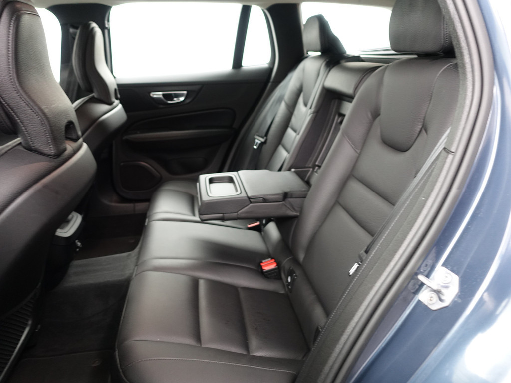 
								Volvo V60 2.0 T5 Inscription Aut- Harman Kardon, Xenon Led, Leder Interieur, Lane Assist vol									