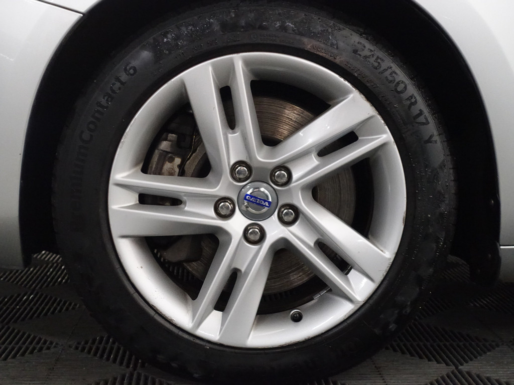 
Volvo V60 2.4 D6 AWD Plug-In Hybrid Pure Inscription Aut- Schuifdak, Camera, Park Assist, Memory, Blis, Lane Assist vol									