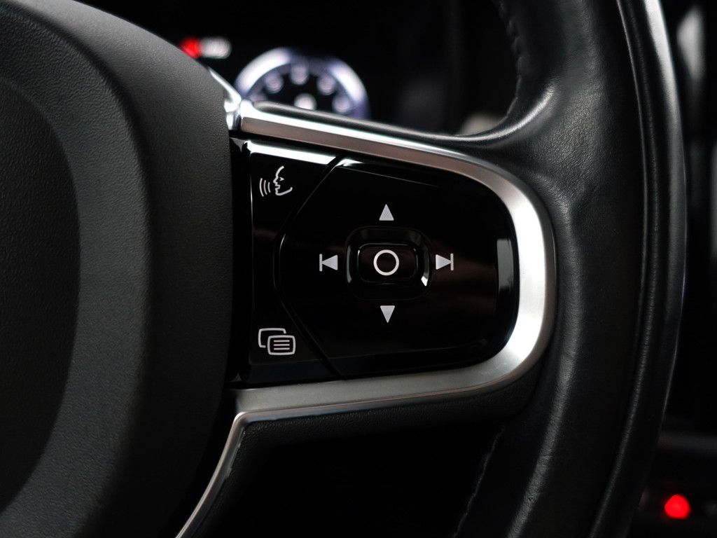 
Volvo V90 2.0 T4 Inscription Aut- Lane Assist, Head Up, Memory, Stuur/Stoelverwarming, Elek Trekhaak, Dynamic Select vol									