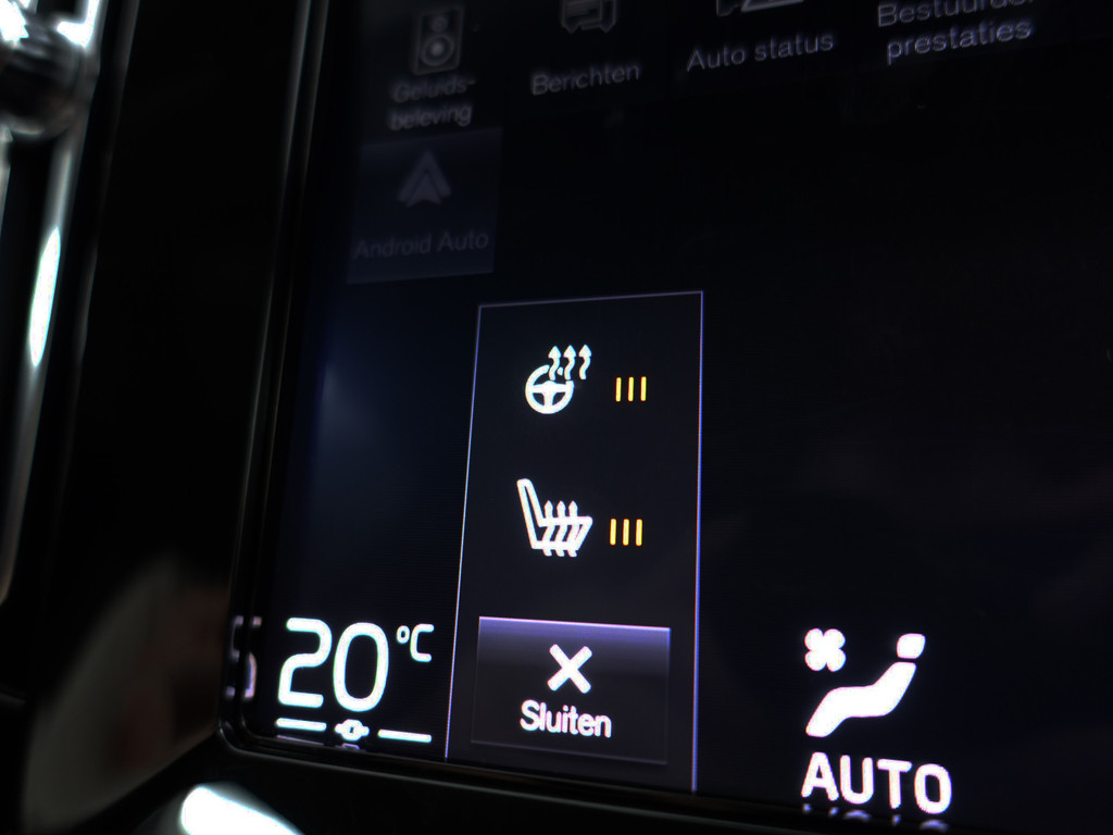 
								Volvo XC40 1.5 T3 Inscription Aut- Panodak, Harman Kardon, Stuur/Stoelverwarming, Lane Assist, Xenon Led, Virtual Cockpit vol									