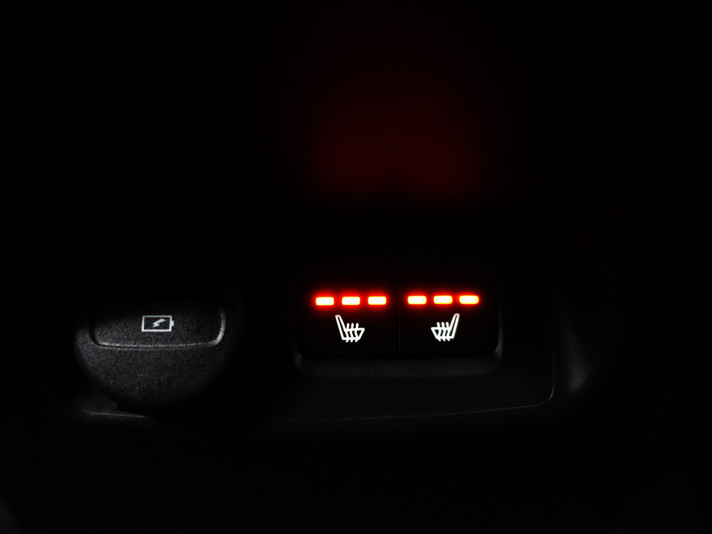 
								Volvo XC40 1.5 T3 Inscription Aut- Panodak, Harman Kardon, Stuur/Stoelverwarming, Lane Assist, Xenon Led, Virtual Cockpit vol									
