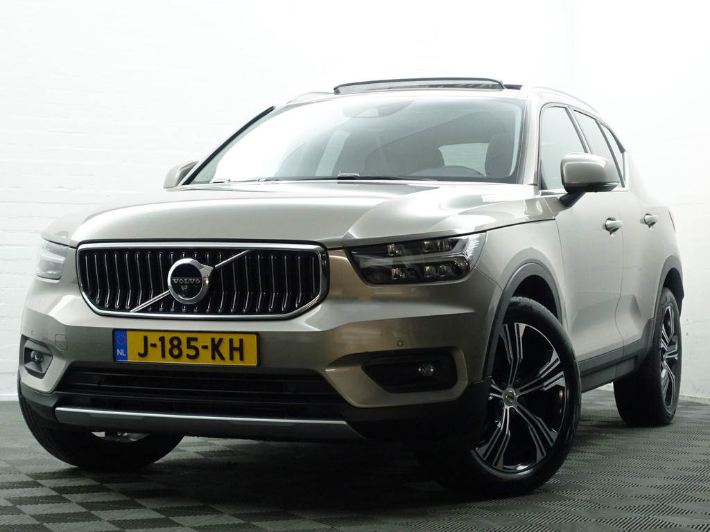 
								Volvo XC40 1.5 T3 Inscription Aut- Panodak, Harman Kardon, Stuur/Stoelverwarming, Lane Assist, Xenon Led, Virtual Cockpit vol									