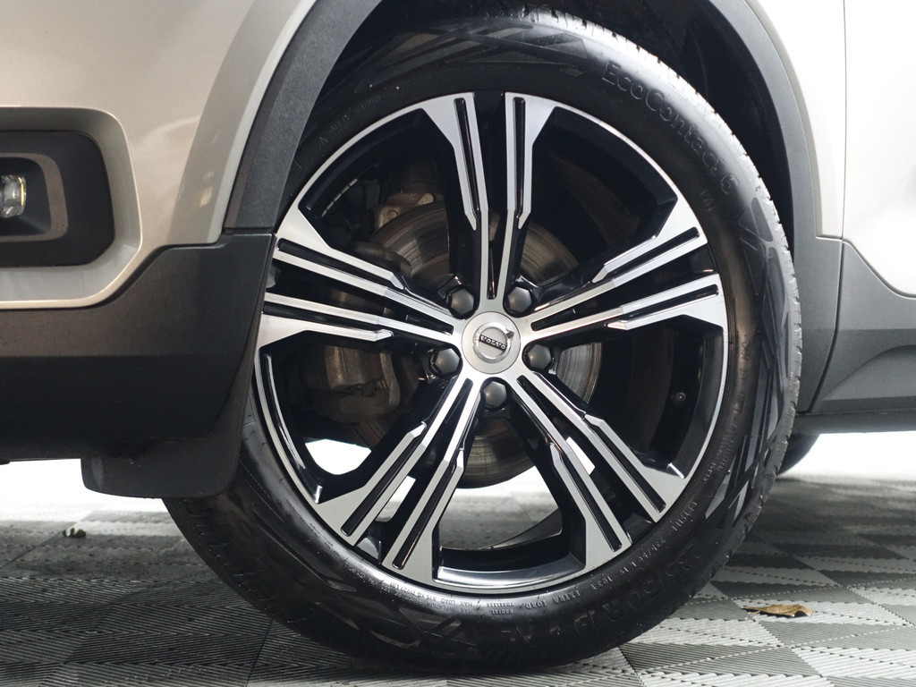 
								Volvo XC40 1.5 T3 Inscription Aut- Panodak, Harman Kardon, Stuur/Stoelverwarming, Lane Assist, Xenon Led, Virtual Cockpit vol									
