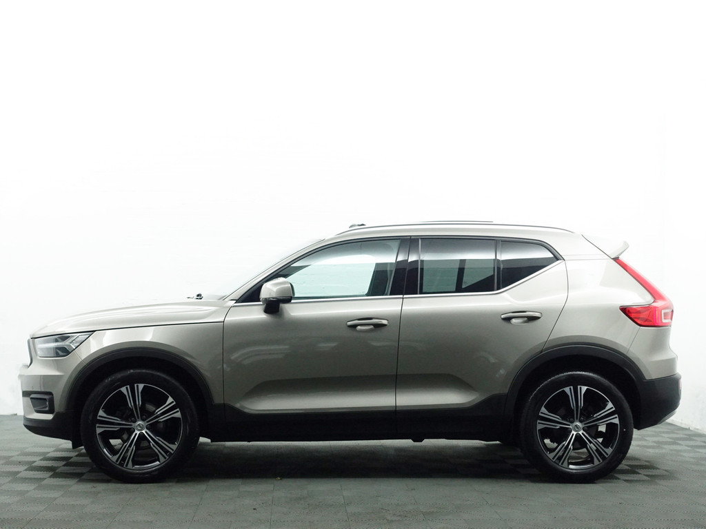 
								Volvo XC40 1.5 T3 Inscription Aut- Panodak, Harman Kardon, Stuur/Stoelverwarming, Lane Assist, Xenon Led, Virtual Cockpit vol									