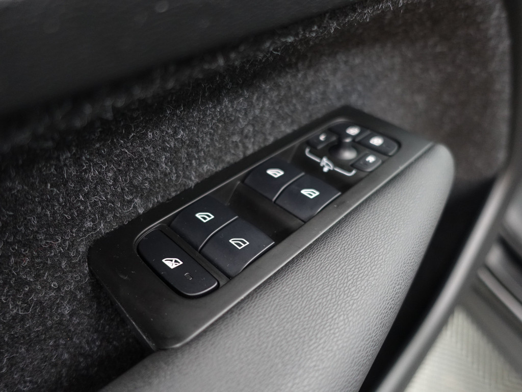 
Volvo XC40 1.5 T2 Inscription Aut- Harman Kardon, Xenon Led, Camera, Lane Assist, Blis, Virtual Cockpit vol									