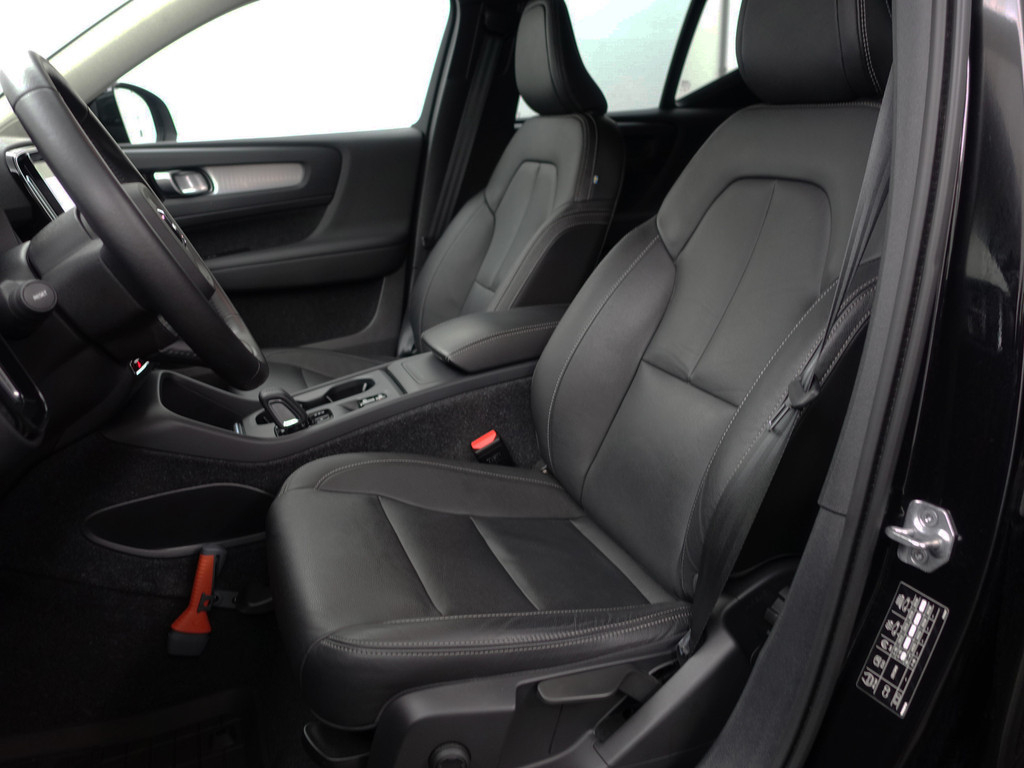 
Volvo XC40 1.5 T2 Inscription Aut- Harman Kardon, Xenon Led, Camera, Lane Assist, Blis, Virtual Cockpit vol									