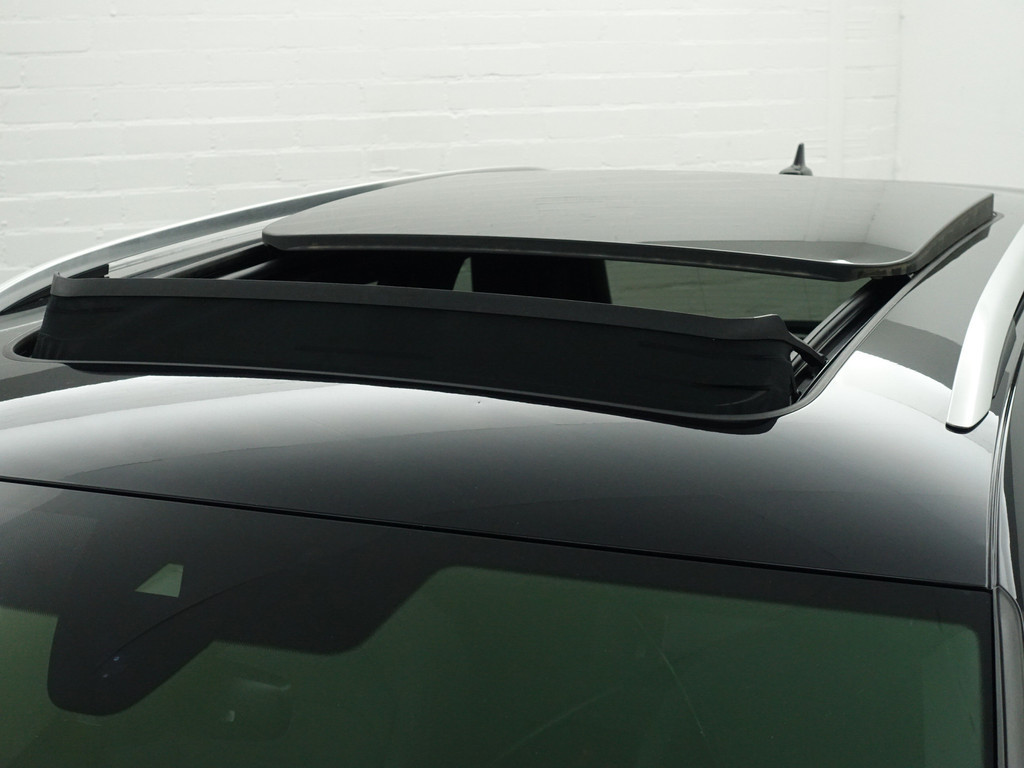 
Volkswagen Tiguan Allspace 1.5 TSI R-line+ Aut- 7 Pers, Panodak, Stoelmassage, Keyless, Virtual Cockpit, Park Pilot, ACC, Dynamic Select vol									