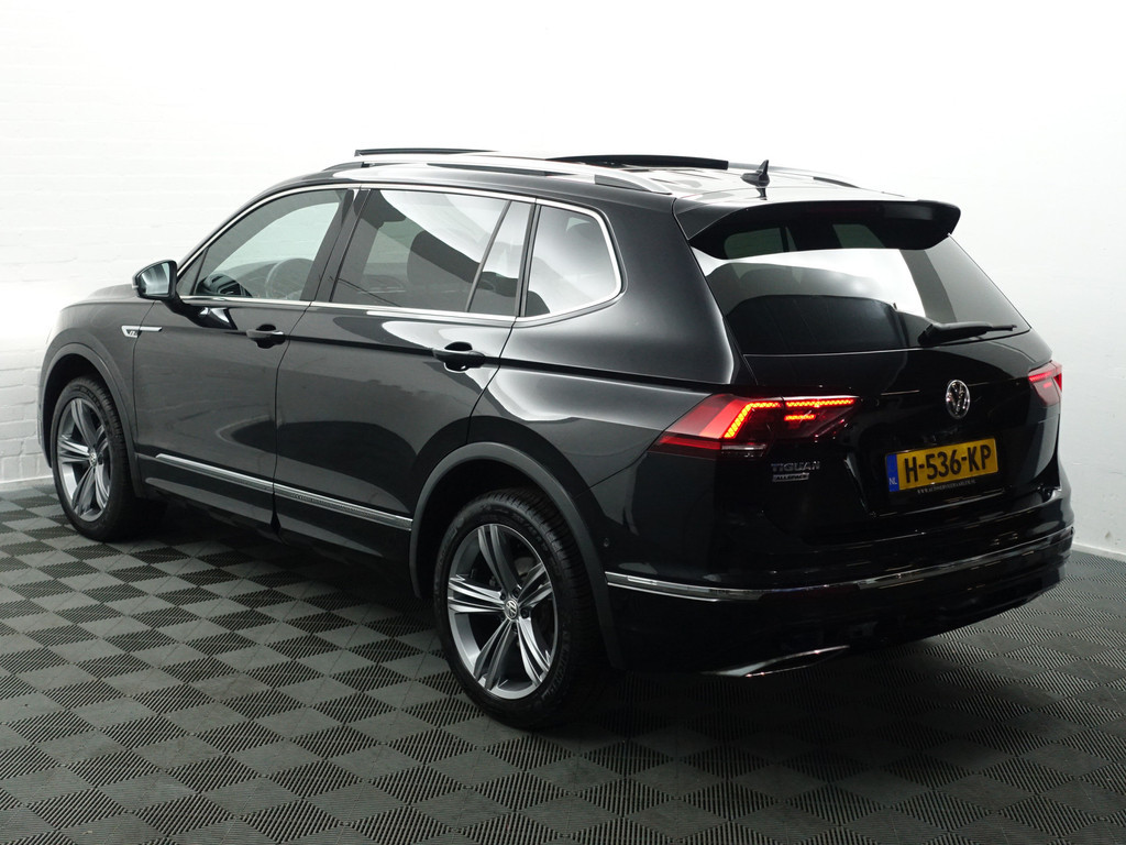 
Volkswagen Tiguan Allspace 1.5 TSI R-line+ Aut- 7 Pers, Panodak, Stoelmassage, Keyless, Virtual Cockpit, Park Pilot, ACC, Dynamic Select vol									