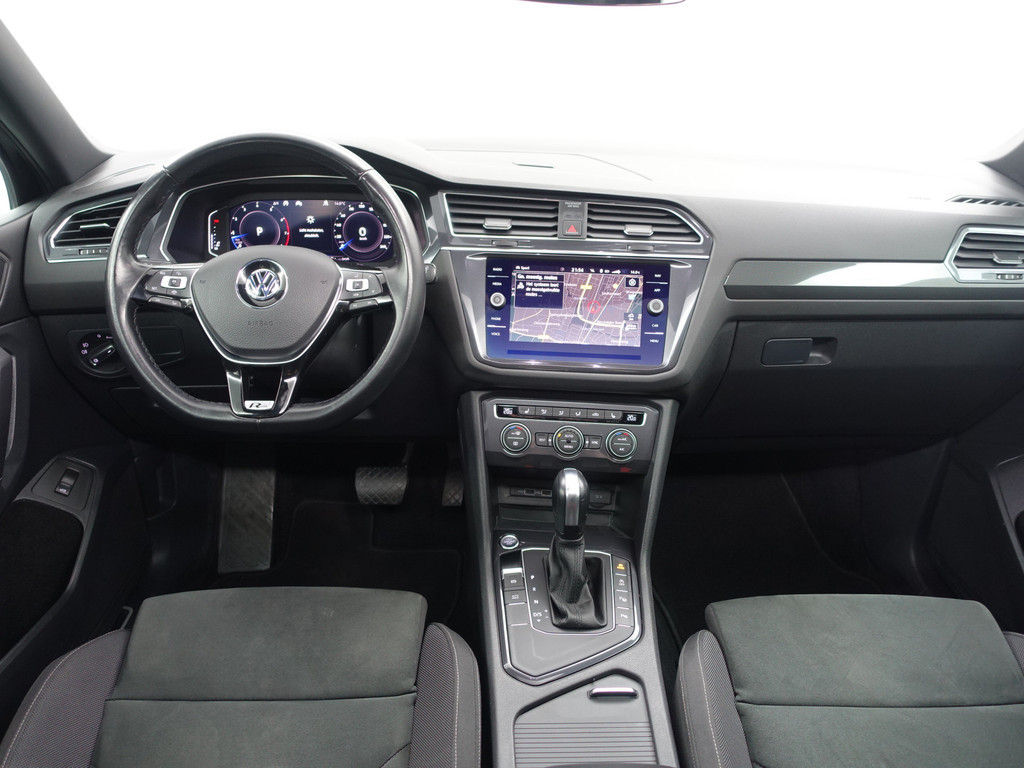 
Volkswagen Tiguan Allspace 1.5 TSI R-line+ Aut- 7 Pers, Panodak, Stoelmassage, Keyless, Virtual Cockpit, Park Pilot, ACC, Dynamic Select vol									