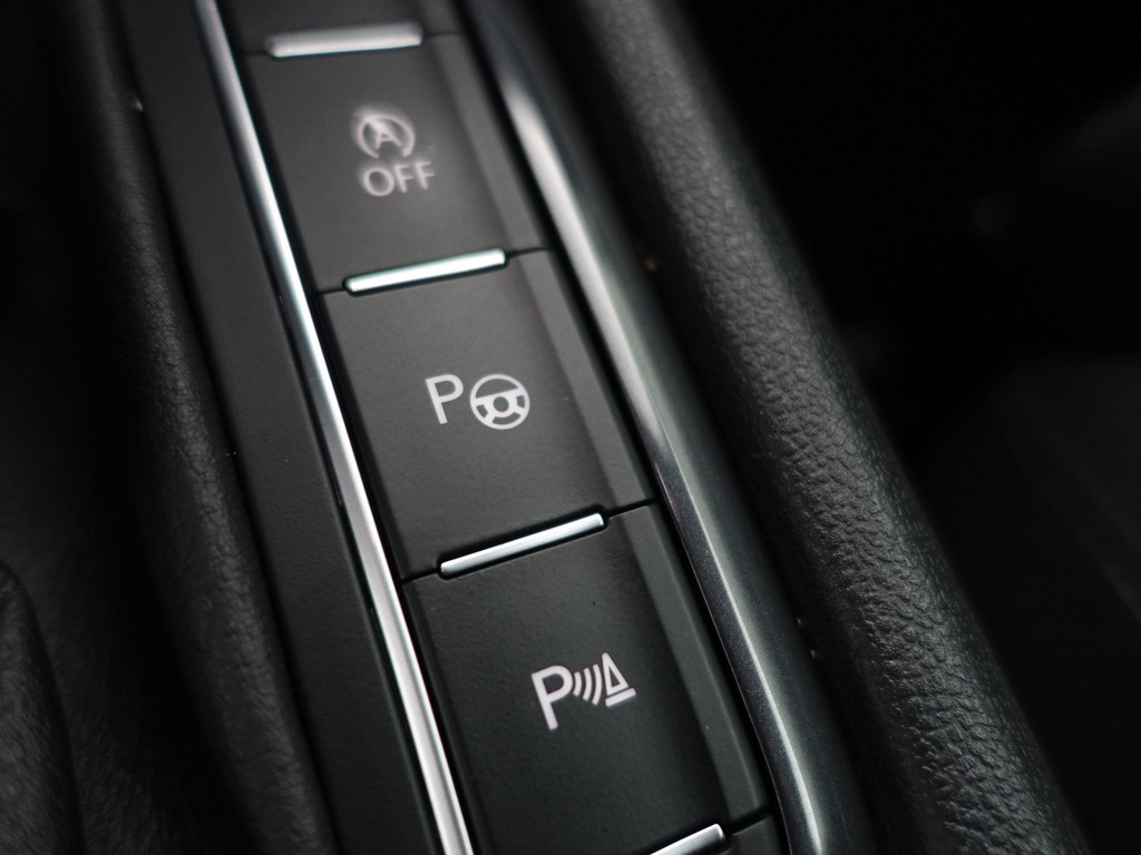 
Volkswagen Tiguan Allspace 1.5 TSI R-line+ Aut- 7 Pers, Panodak, Stoelmassage, Keyless, Virtual Cockpit, Park Pilot, ACC, Dynamic Select vol									