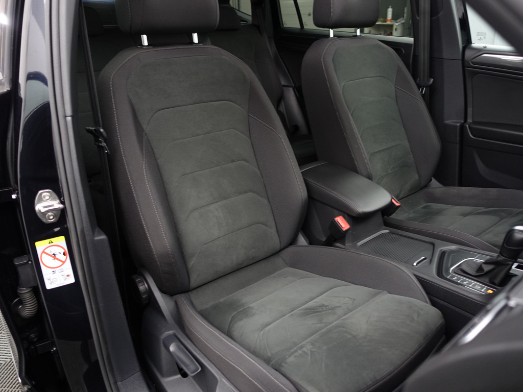 
Volkswagen Tiguan Allspace 1.5 TSI R-line+ Aut- 7 Pers, Panodak, Stoelmassage, Keyless, Virtual Cockpit, Park Pilot, ACC, Dynamic Select vol									