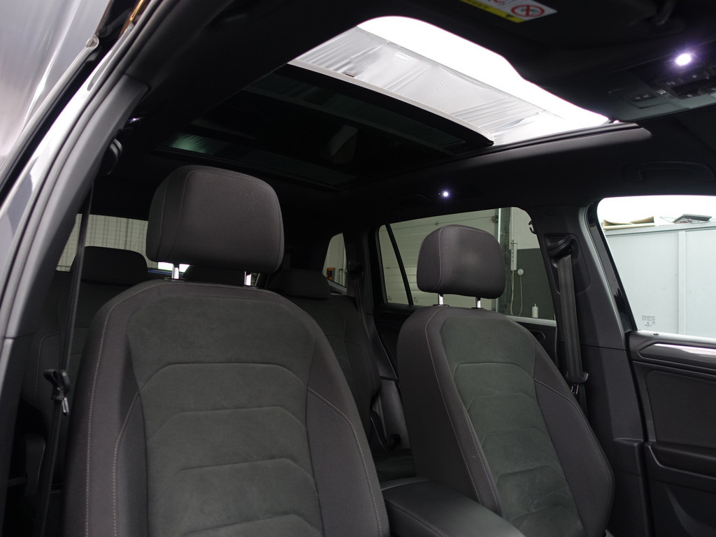 
Volkswagen Tiguan Allspace 1.5 TSI R-line+ Aut- 7 Pers, Panodak, Stoelmassage, Keyless, Virtual Cockpit, Park Pilot, ACC, Dynamic Select vol									