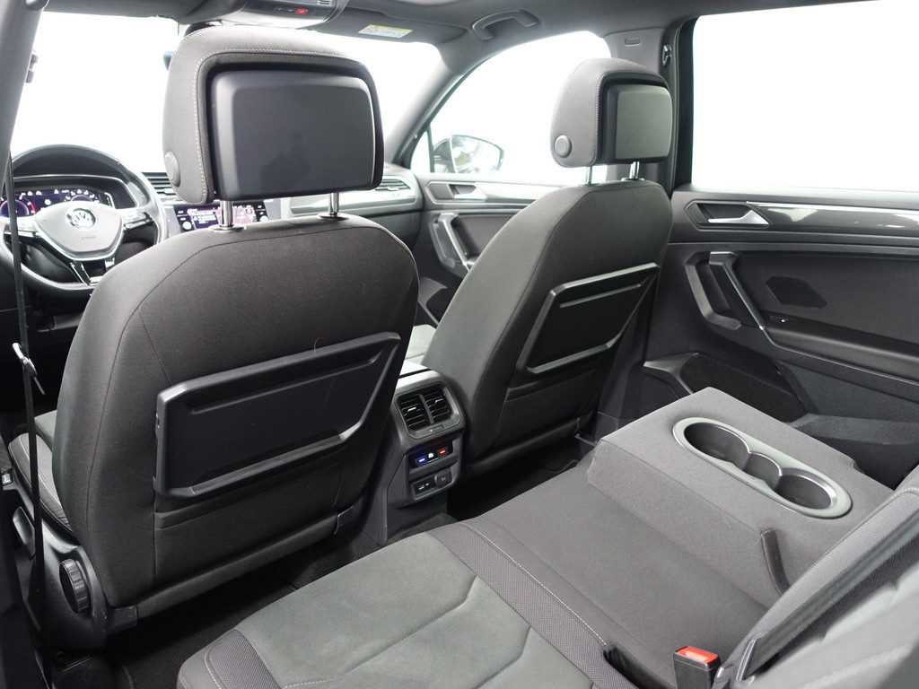
Volkswagen Tiguan Allspace 1.5 TSI R-line+ Aut- 7 Pers, Panodak, Stoelmassage, Keyless, Virtual Cockpit, Park Pilot, ACC, Dynamic Select vol									