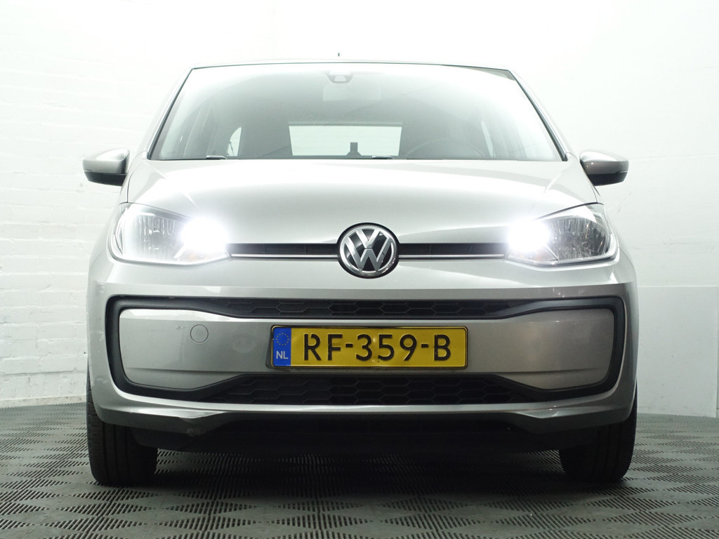 
								Volkswagen up! 1.0 BMT move up! 5 Drs, Clima, Comfort Interieur, Bluetooth Audio, Led, Spiegel Pakket vol									