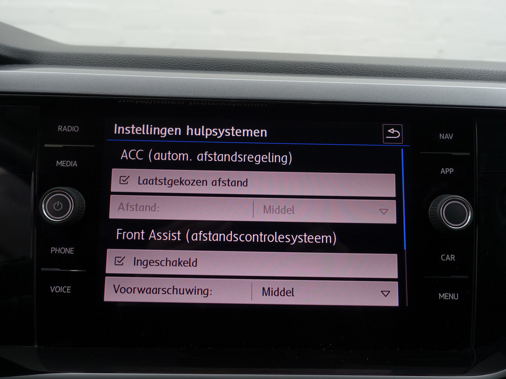 
Volkswagen Polo 1.0 TSI R-line Aut- Virtual cockpit, CarPlay, Dynamic Select, Park Assist, Ada Cruise vol									