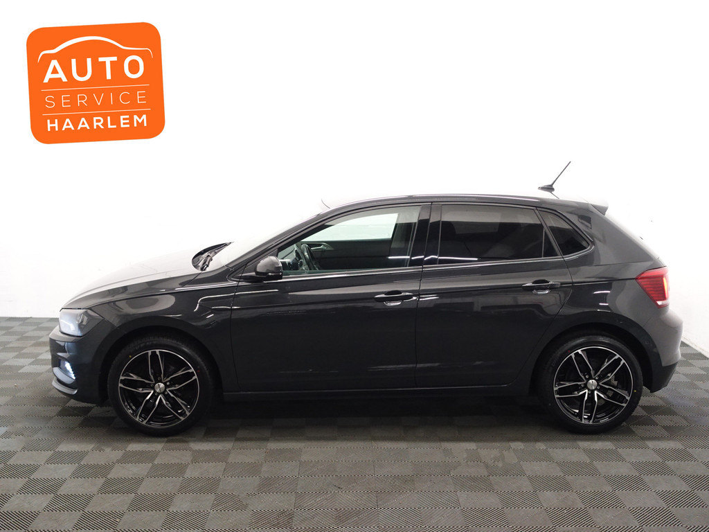 
Volkswagen Polo 1.0 TSI Highline+ Aut- Park Pilot, Park Assist, Ada Cruise, Carplay, Navi, Clima vol									