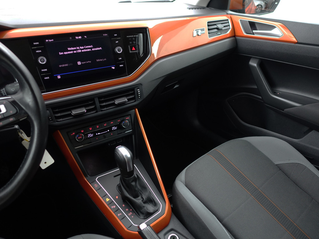 
								Volkswagen Polo 1.0 TSI R Line Aut- Panodak, Xenon Led, Dynamic Select, CarPlay, Camera, Virtual Cockpit, Park Assist, Park Pilot vol									