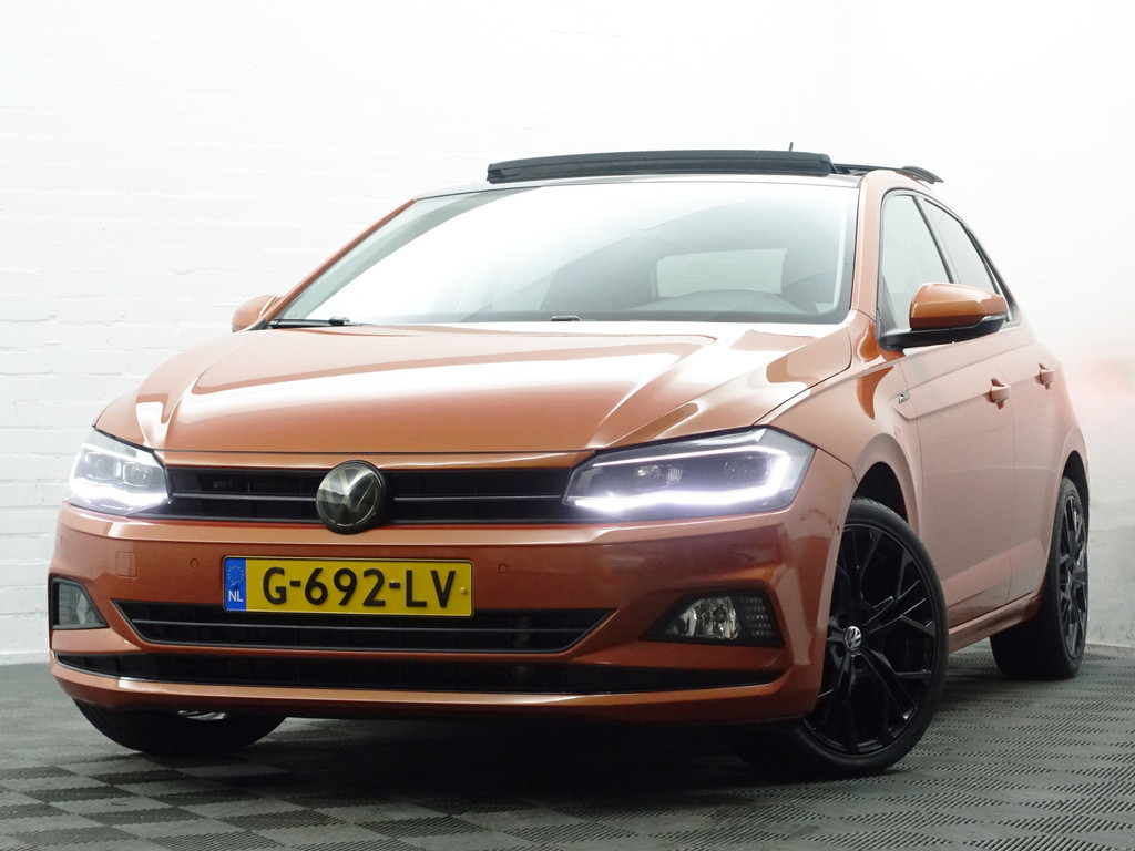 
								Volkswagen Polo 1.0 TSI R Line Aut- Panodak, Xenon Led, Dynamic Select, CarPlay, Camera, Virtual Cockpit, Park Assist, Park Pilot vol									