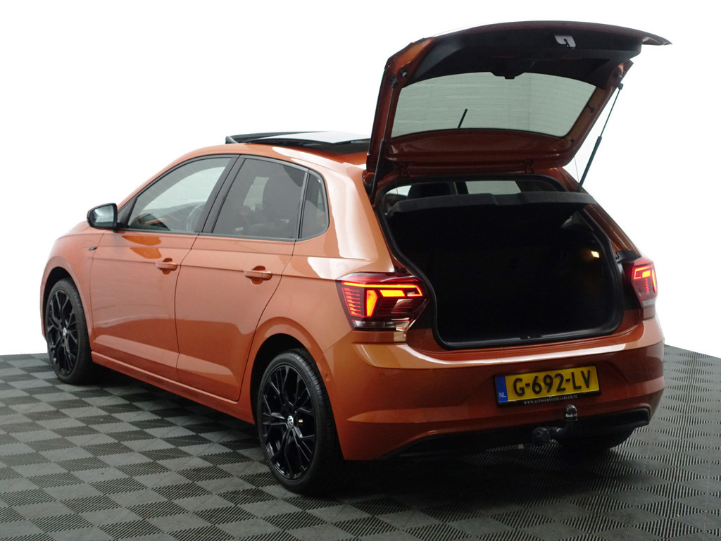 
								Volkswagen Polo 1.0 TSI R Line Aut- Panodak, Xenon Led, Dynamic Select, CarPlay, Camera, Virtual Cockpit, Park Assist, Park Pilot vol									
