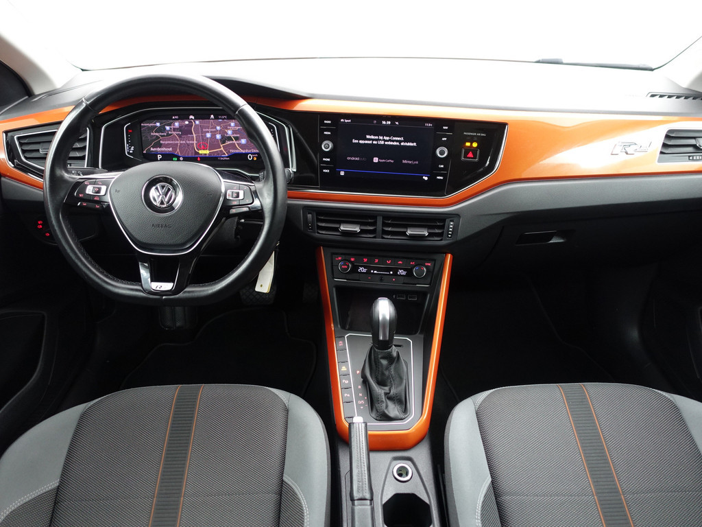 
								Volkswagen Polo 1.0 TSI R Line Aut- Panodak, Xenon Led, Dynamic Select, CarPlay, Camera, Virtual Cockpit, Park Assist, Park Pilot vol									