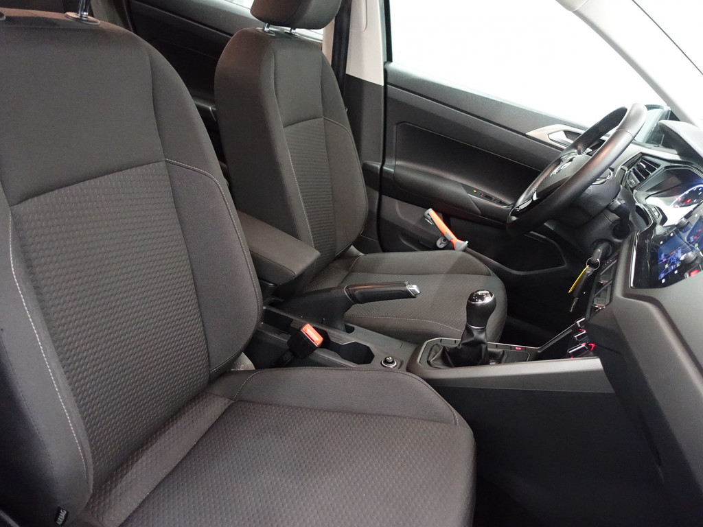 
								Volkswagen Polo 1.0 TSI Highline+ Carplay, Led, Park Assist, Navi, Clima, Ada Cruise vol									