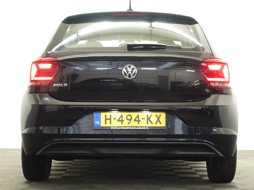 
								Volkswagen Polo 1.0 TSI Highline+ Carplay, Led, Park Assist, Navi, Clima, Ada Cruise vol									